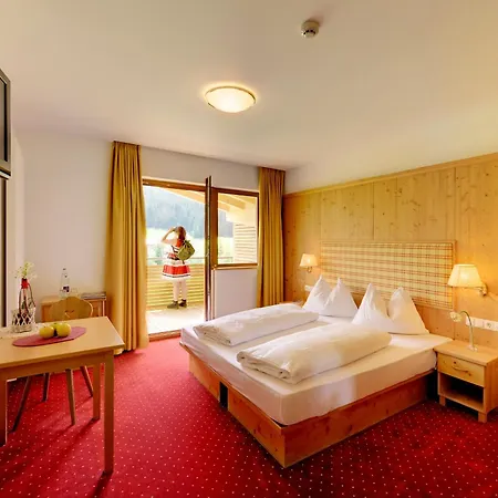 ホテル Helmhotel